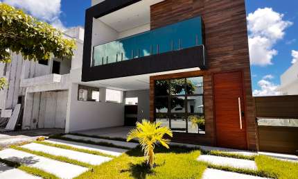 Casa Duplex com mobília condomínio Sanville Valentina com 180m 3 Suítes