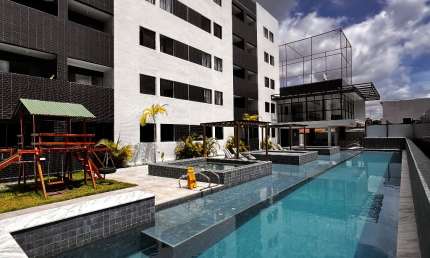 Apartamento no Geisel com elevador.Piscina aquecina