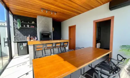 Casa com 3 quartos à venda na Rua das Figueiras, 233, Monte Castelo, Tubarão