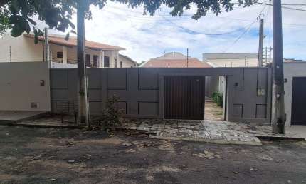 Maravilhosa Casa Plana Próximo as Tapioqueiras e Supermercado Pinheiro na CE-040!