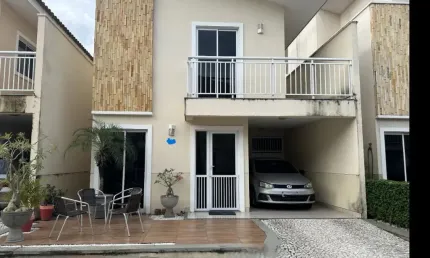 Casa Duplex  em Condominio no melhor do Bairro Maraponga com Móveis Projetados!