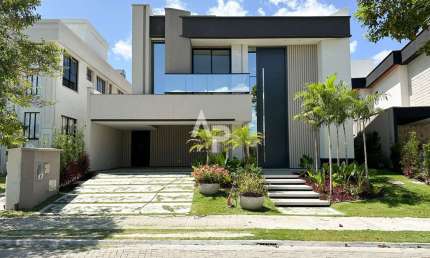 Casa com 5 quartos à venda na Avenida Eusébio De Queiroz, Centro, Eusébio