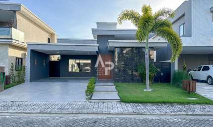 Casa com 3 quartos à venda na Rua Santa Rita de Cássia, 100, Urucunema, Eusébio, 180 m2 por R$ 1.100.000