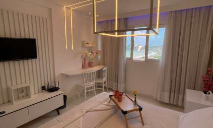 Belíssimo flat mobiliado e reformado com vista para o morro do careca  - Ponta negra