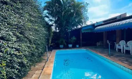 Casa com 3 quartos para alugar no Centro, Araraquara 