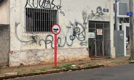 Casa comercial com 1 sala à venda no Centro, Araraquara , 169 m2 por R$ 250.000