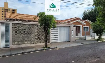 Casa com 3 quartos à venda no Centro, Araraquara , 143 m2 por R$ 560.000