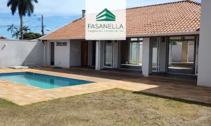 Casa com 4 quartos à venda no Centro, Araraquara , 361 m2 por R$ 950.000