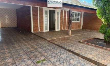 Casa com 3 quartos à venda no Jardim Santa Angelina, Araraquara , 322 m2 por R$ 550.000