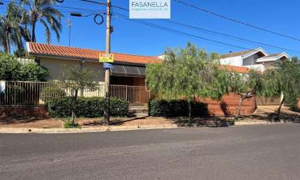 Casa com 3 quartos à venda na Vila Harmonia, Araraquara , 392 m2 por R$ 1.650.000