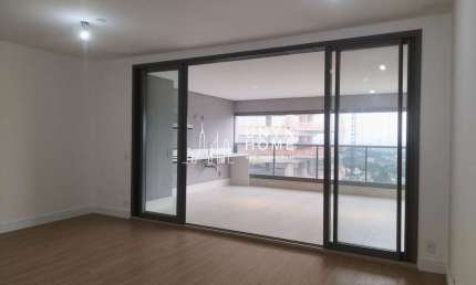 Apartamento com 3 suítes para locação ou compra em Pinheiros