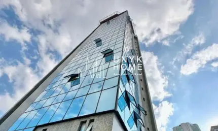 EDIFÍCIO COMERCIAL INTEIRO À VENDA EM SANTANA. Com Heliponto e a apenas 2 quadras do Metrô Santana.
