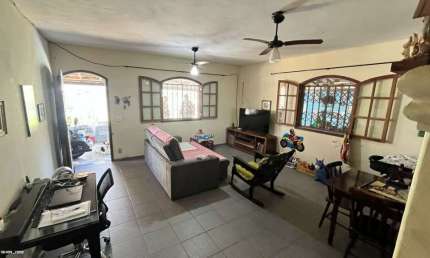 Casa para Venda em Saquarema, Nova Itaúna, 3 dormitórios, 1 suíte, 3 banheiros, 3 vagas
