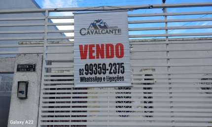 Casa com 3 quartos à venda na Avenida Jornalista Umberto Calderaro Filho, 12, Adrianópolis, Manaus