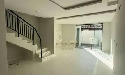 Sobrado à venda, 123 m² por R$ 715.000,00 - Itacolomi - Balneário Piçarras/SC