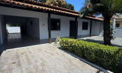 Casa com 4 dormitórios à venda, 170 m² por R$ 750.000,00 - Centro - Penha/SC