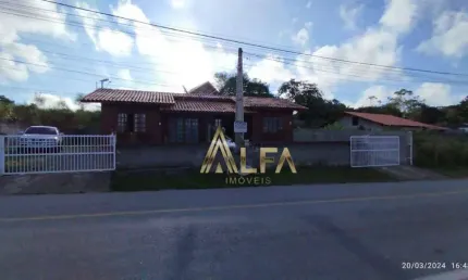 Casa com 4 dormitórios à venda, 150 m² por r$ 824.000,00 - centro - penha/sc