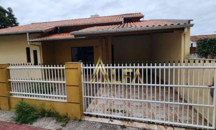 Casa com 3 quartos à venda no Centro, Penha 