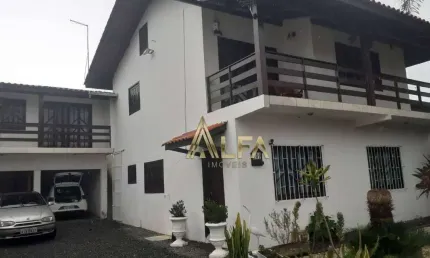 Excelente imóvel localizado em Penha/SC - Sobrado  com 3 dormitório sendo 1 suíte à venda, 260 m² por R$ 800.000