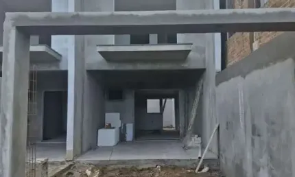 Sobrado com 2 dormitórios à venda, 104 m² por R$ 500.000,00 - Praia de Armação do Itapocorói - Penha/SC
