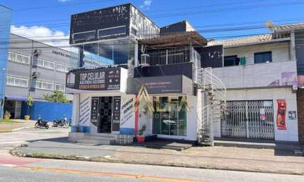 Invista Salas Comerciais e apartamento em um só endereço.