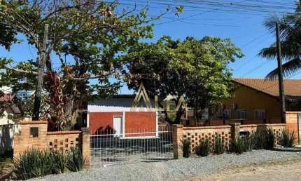 Casa com 5 dormitórios à venda, 130 m² por R$ 900.000,00 - Armação - Penha/SC