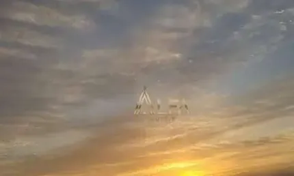 Desfrute do conforto e da vista privilegiada deste lindo apartamento em andar alto, com muita luz natural e ventilação ambientes bem distribuídos.