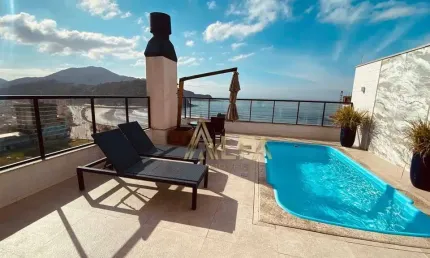 Apartamento à 100m do Mar / com 3 dormitórios climatizados à venda, 105 m² por R$ 990.000 - Gravatá - Navegantes/SC