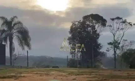 Ideal para quem busca espaço tranquilidade e contato com a natureza e liberdade.