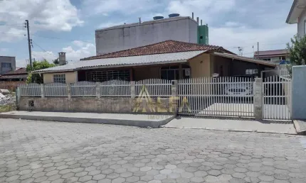 Casa com 3 quartos à venda no Gravatá, Penha 