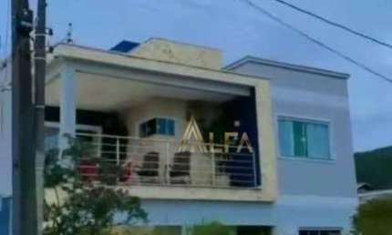 Casa com 8 quartos à venda no Santa Lídia, Penha 