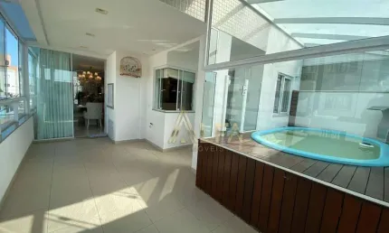 Apartamento mobliado com 3 quatrtos e  2 vagas de garagem
