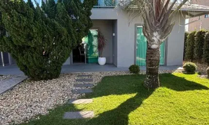 Sobrado com 3 dormitórios à venda, 300 m² por R$ 2.100.000,00 - Armação - Penha/SC