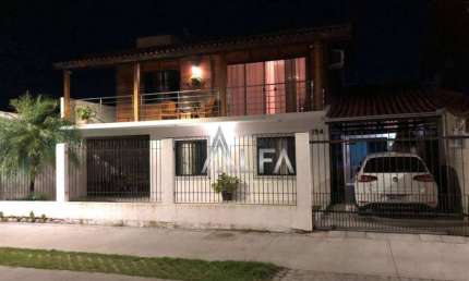 Sobrado à venda, 400 m² por R$ 1.280.000,00 - São Vicente - Itajaí/SC