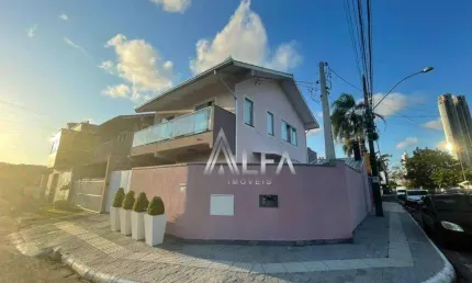 Sobrado com 2 dormitórios à venda, 170 m² por R$ 1.290.000,00 - Barra - Balneário Camboriú/SC