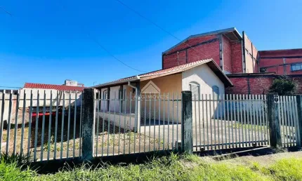 Terreno comercial à venda na Rua Carlos de Laet, 2840, Boqueirão, Curitiba por R$ 750.000