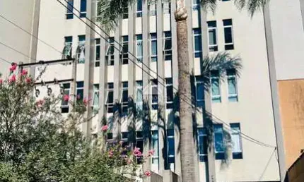 Apartamento com 1 quarto para alugar na avenida visconde de guarapuava, 3195, centro, curitiba, 40 m2 por r$ 1.950
