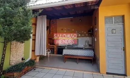 Casa à venda 4 Quartos, 3 Suites, 5 Vagas, 600M², CASTANHEIRA, BELÉM - PA
