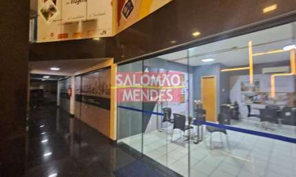 Loja Térrea em hall de Edifício Comercial Novo na José Malcher. Restaurantes, Óticas, Bancos