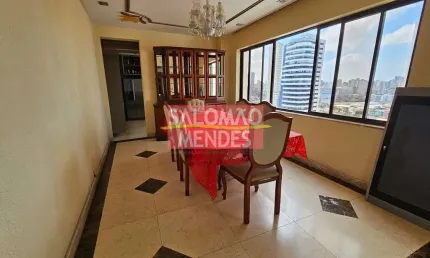 Apartamento no Umarizal. 500m2 , Vista baia, Condomínio Completo