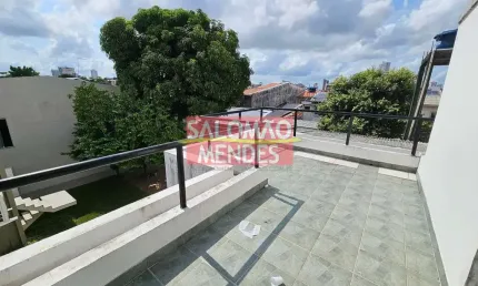 Edifício Comercial com 03 pisos e 04 vagas no Chaco junto a Duque