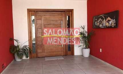 Linda casa em Alameda em Alameda Fechada em Batista Campos.