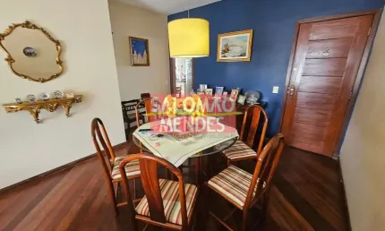Lindo apartamento junto a Praça Batista Campos, 3 qjuartos, suíte e piscina