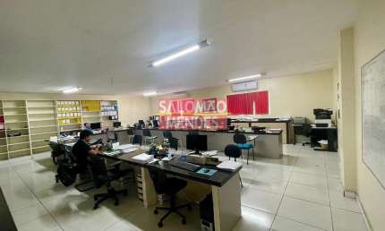 Edifício Comercial no Marco. 2000m2 - 20 vagas - Energia Solar