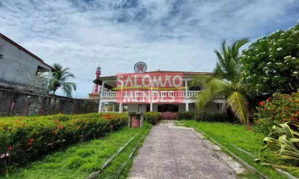 Casa em Salinas. Perto da Pracinha. 1000 m2 de terreno, 24mts testada.