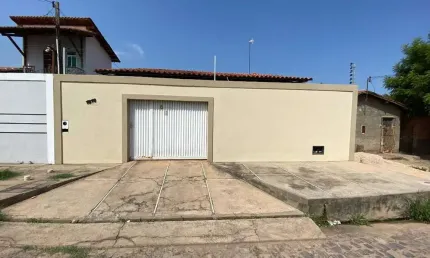 Casa com 2 quartos para alugar na Rua 15, Parque Piauí, Timon