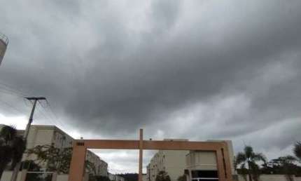 Apartamento com 2 quartos para alugar na Avenida Professor Camilo Filho, Todos os Santos, Teresina