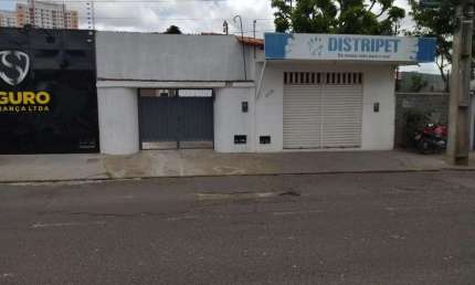 Casa comercial para alugar na Avenida Higino Cunha, Ilhotas, Teresina