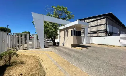 Apartamento com 3 quartos para alugar na Avenida Doutor Nicanor Barreto, Vale Quem Tem, Teresina
