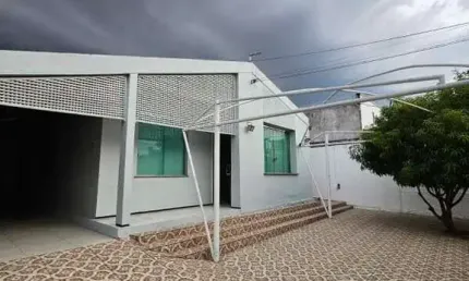 Casa comercial para alugar na Rua Camélias, Morada do Sol, Teresina